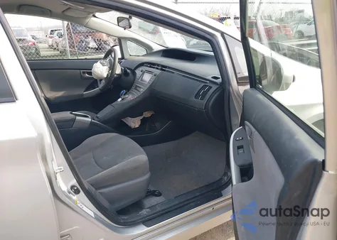 2013 Toyota Prius Two z USA, uszkodzony, nr VIN JTDKN3DUXD0342036